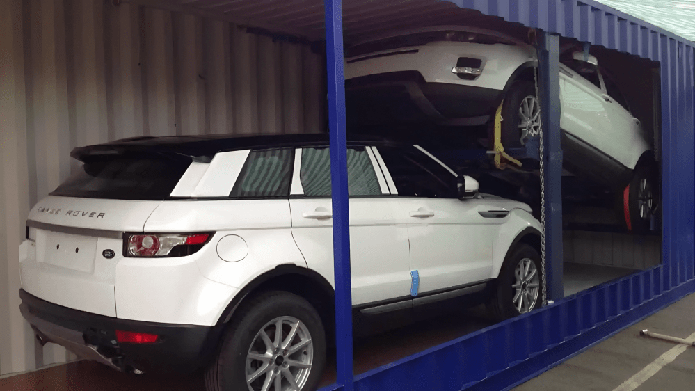 Car Rack – Heavy-Duty Vehicle Storage & Transport Solution