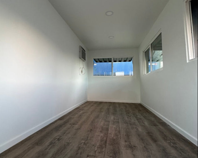 Vinyl Plank Flooring - 20' Container